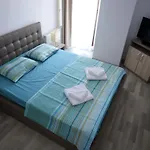 Skyline Summerland Apartment