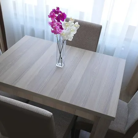 Апартаменты Skyline Summerland