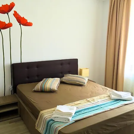 Skyline Summerland *